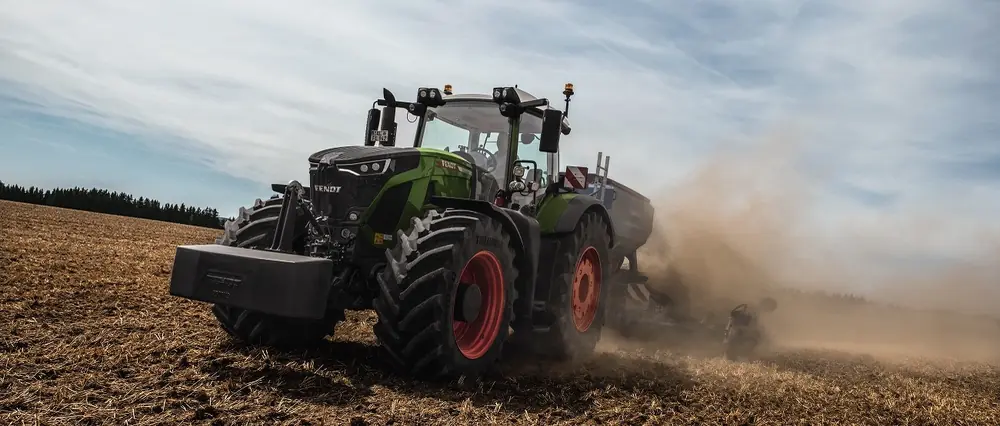 Fendt 933 Vario PowerPlus