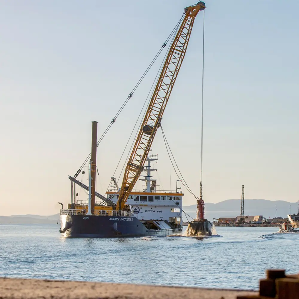 Liebherr HS 8300.1 thumbnail 5