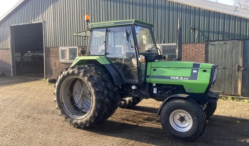 DEUTZ-FAHR DX 3.70 F