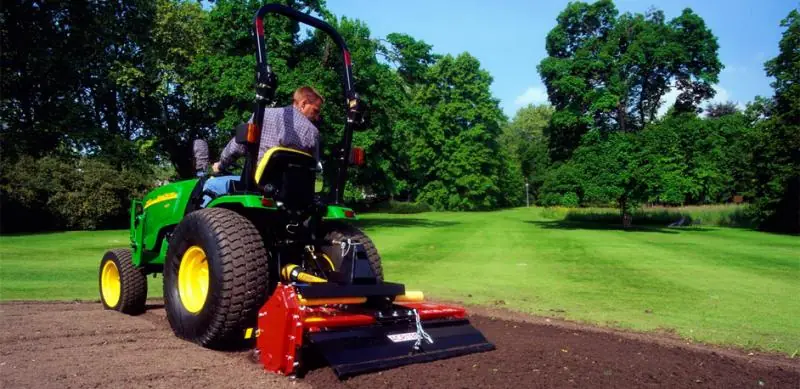John Deere 2520 thumbnail 3