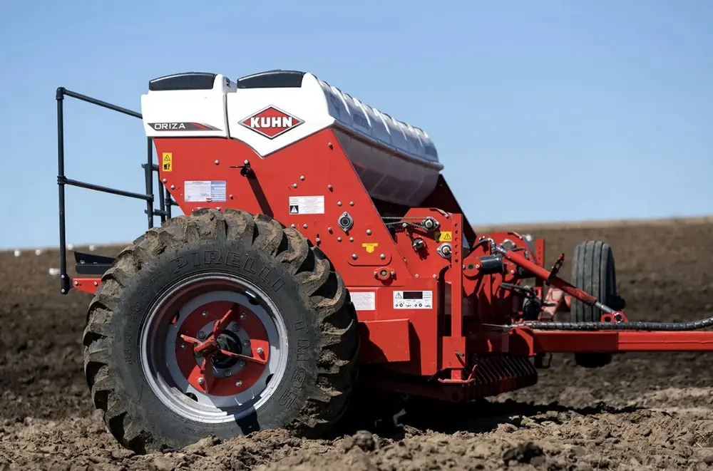 Kuhn Oriza 26