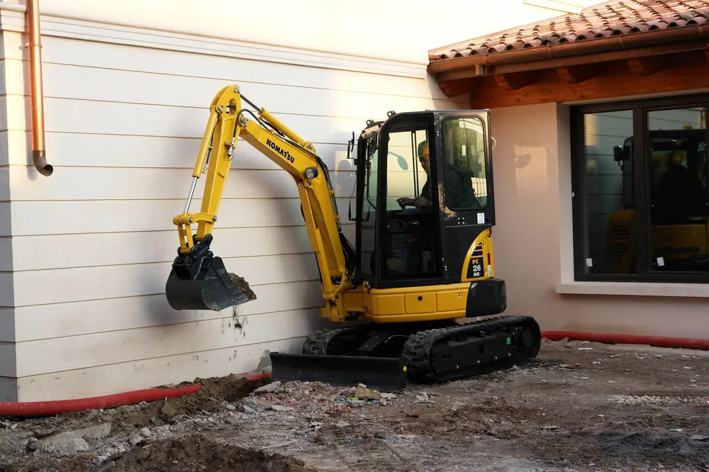 Komatsu PC26MR-3