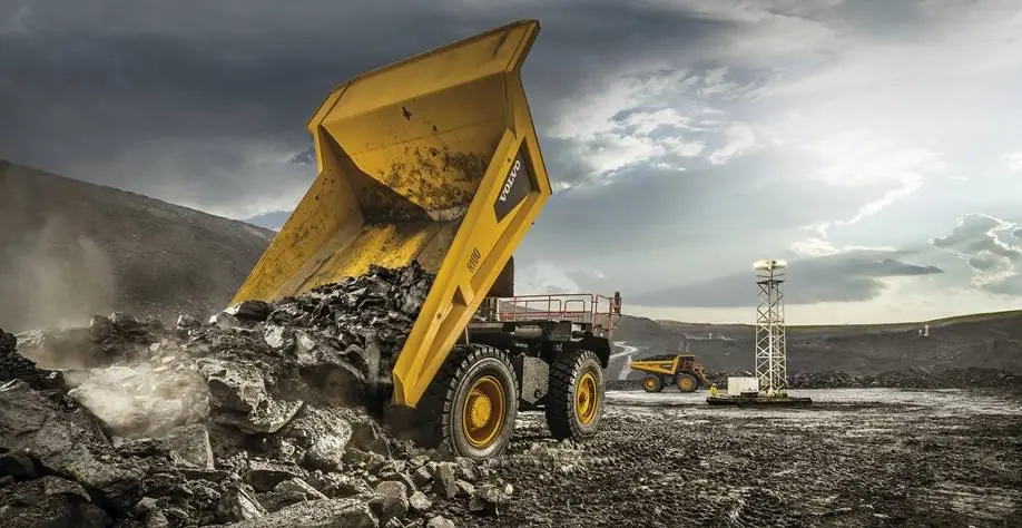 Volvo R100 thumbnail 4