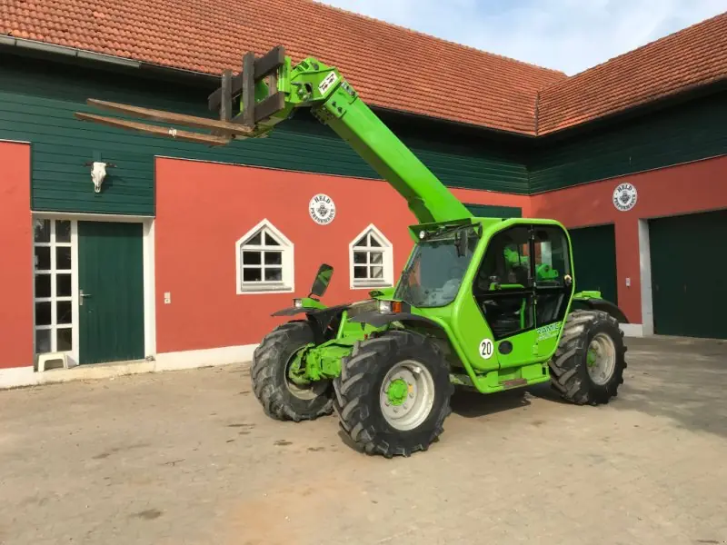 Merlo Panoramic P 32.6 Plus