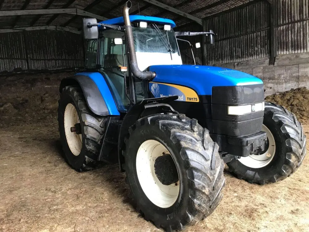 New Holland TM 175 (550)