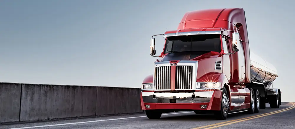 Western Star 5700 XE 82" Stratosphere Ultra High Roof Detroit DD16