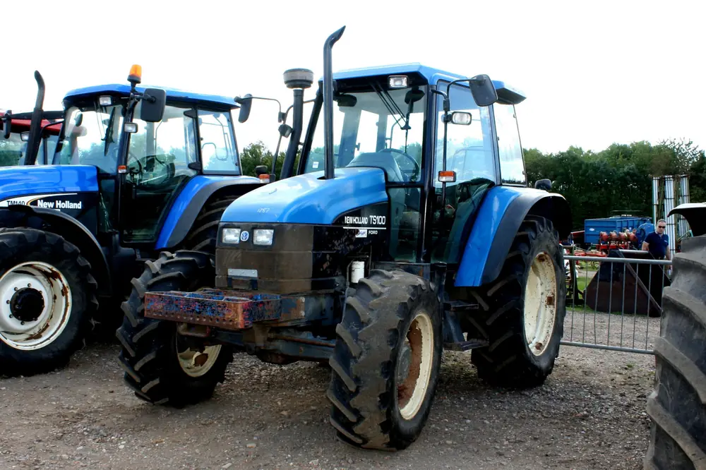 Ford-NH TS 100 DC TA