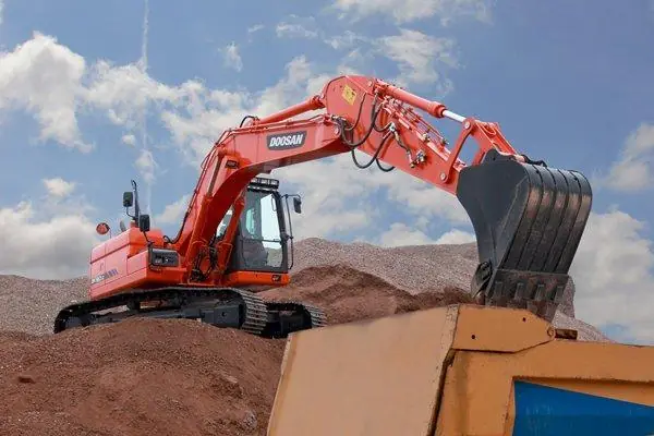 Doosan DX180LC-3
