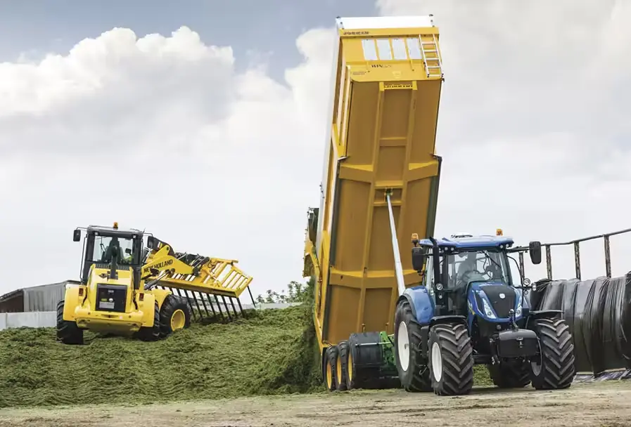 New Holland T7.225 SideWinder II thumbnail 3