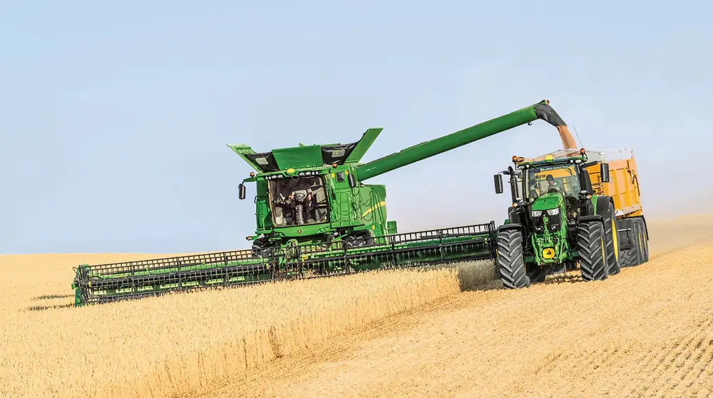 John Deere S770