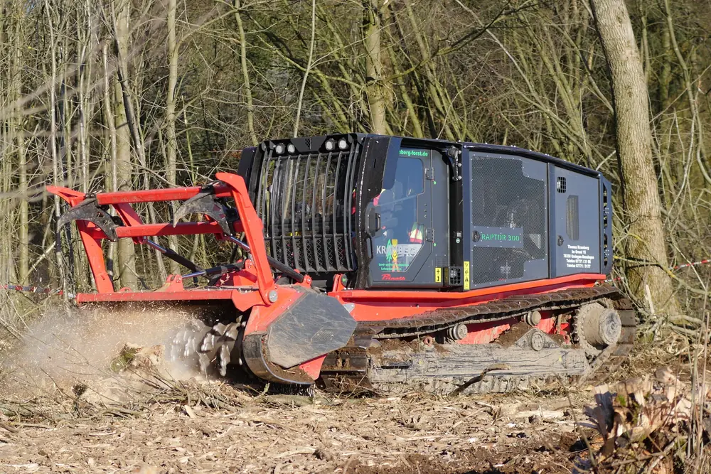 Prinoth Raptor 300 thumbnail 3