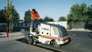 Wirtgen W 35 DC