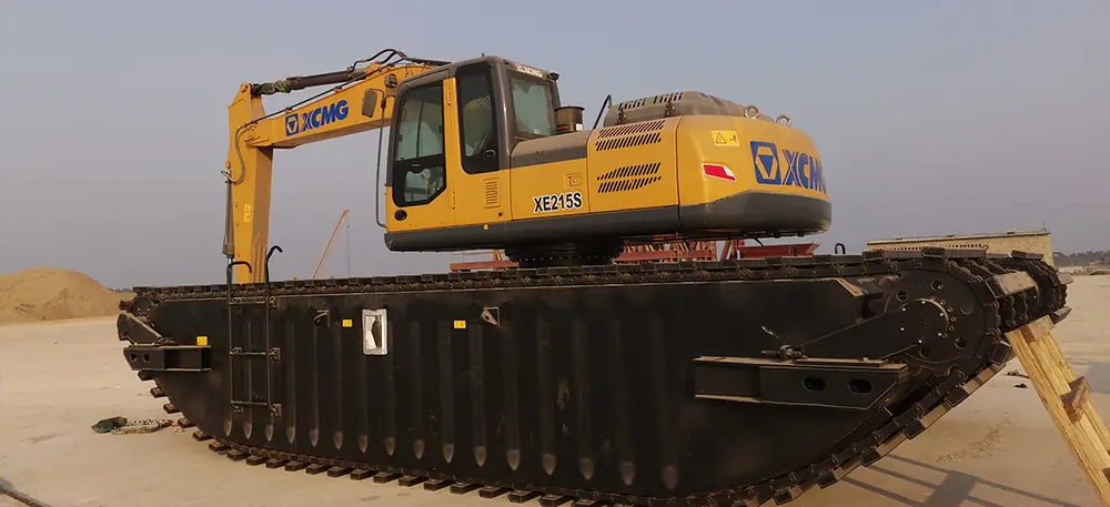 XCMG XE215S