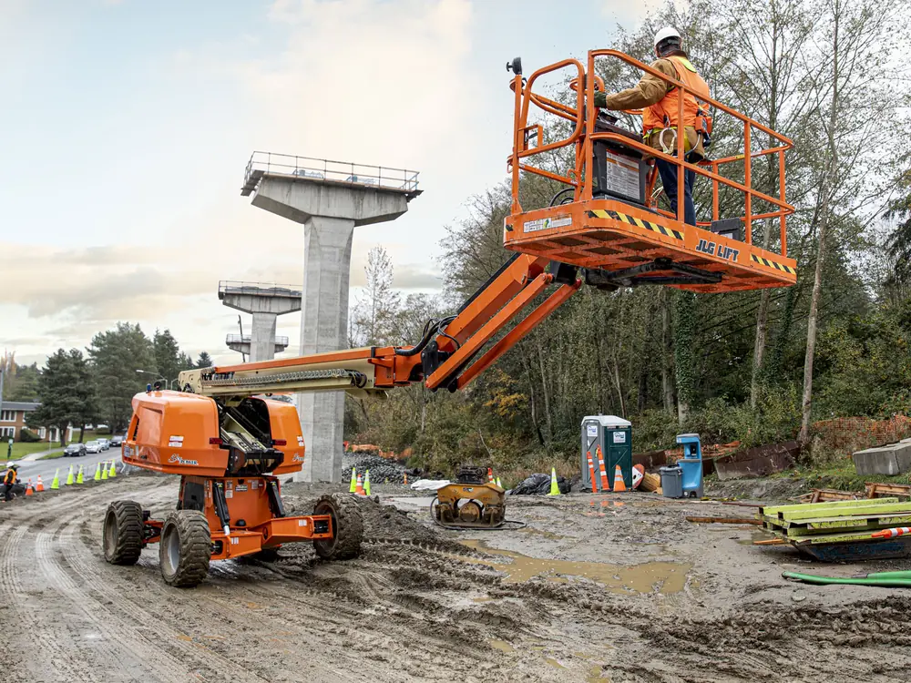 JLG 670SJ