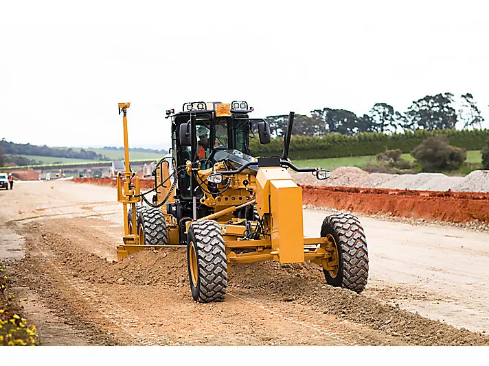 Caterpillar 12M thumbnail 4