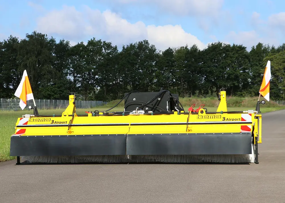 Bema bema 3 Airport thumbnail 2