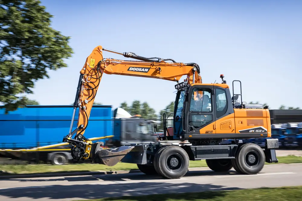 Doosan DX160W-7 thumbnail 3