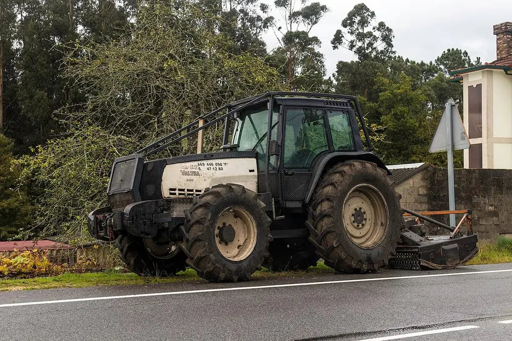 Valtra 8400