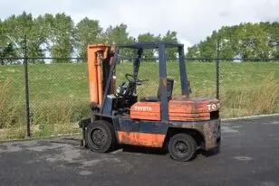 Toyota 02-5 FD 30
