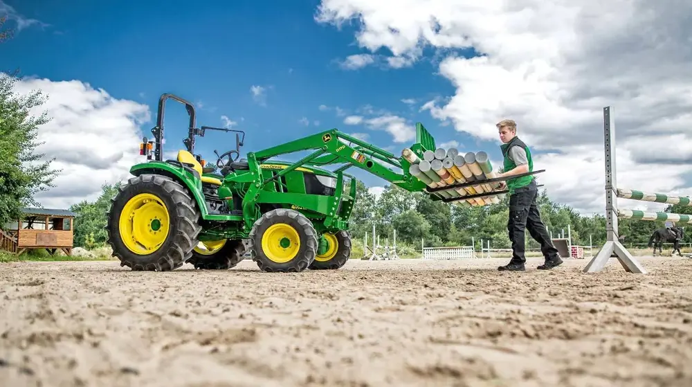 John Deere 4052 M thumbnail 4