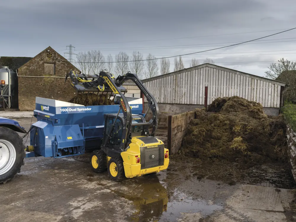 New Holland L220 thumbnail 2
