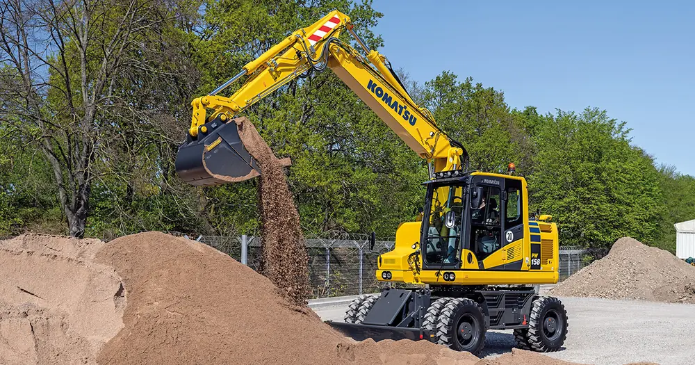 Komatsu PW158-11E0