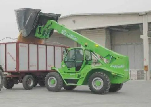 Merlo Panoramic P 80.9 HM
