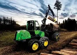 John Deere 1110 E