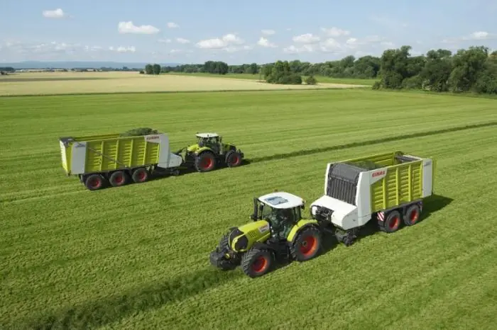 Claas Arion 530