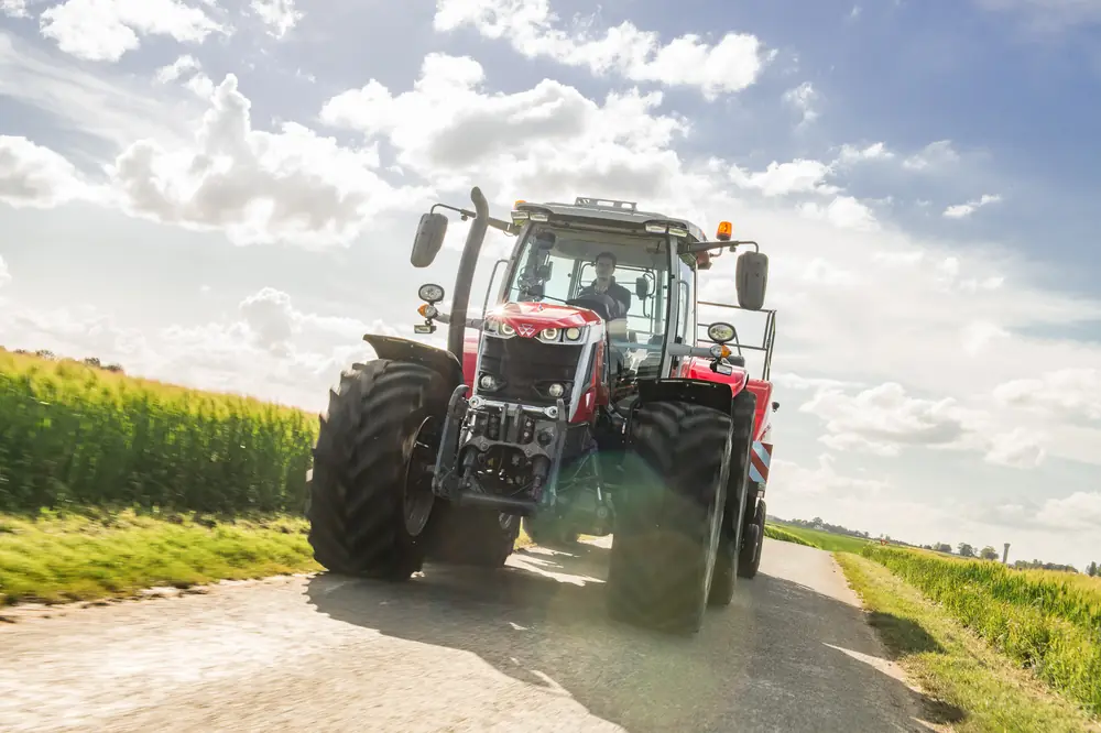 Massey Ferguson MF 7S.165 thumbnail 3