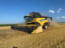 New Holland CR 9080 Raupe