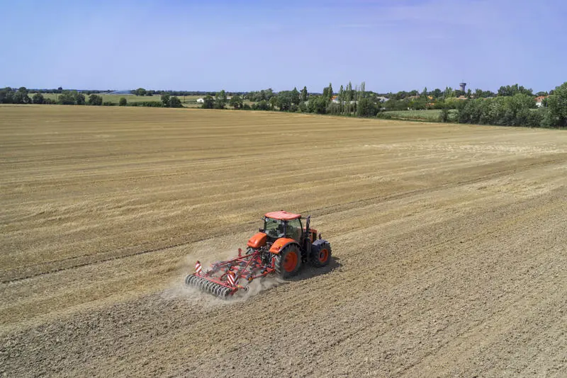 Kverneland Turbo 8000