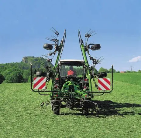 DEUTZ-FAHR CoM 8331 thumbnail 6