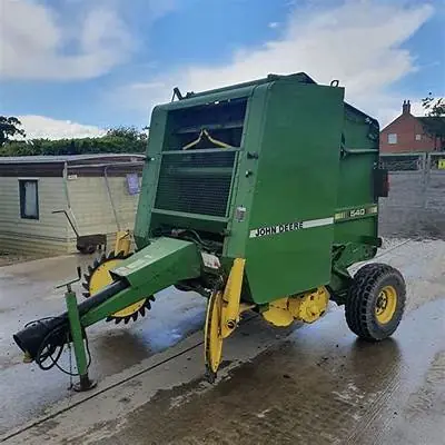 John Deere 540