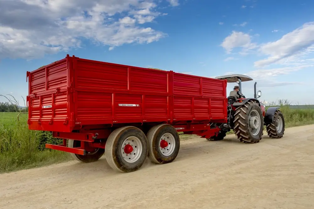 Massey Ferguson MF 685