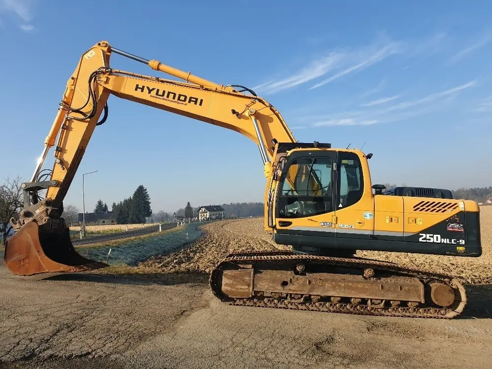 Hyundai R 250 LC 9