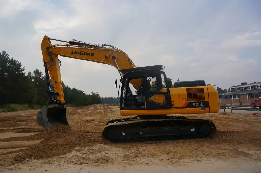 Liugong 925E thumbnail 2