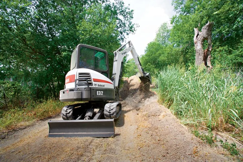 Bobcat E32 thumbnail 2