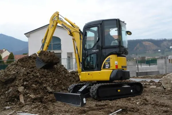 Komatsu PC30MRx thumbnail 3