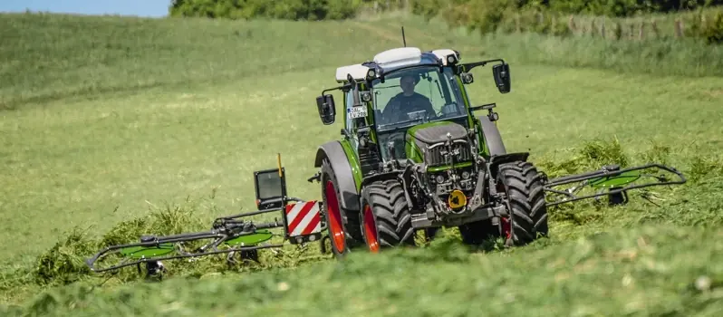 Fendt 211 S Vario Power thumbnail 3
