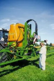 Amazone UF 1501 (28)