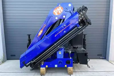 PM 24024 J 52
