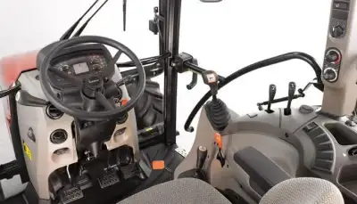 Case IH Farmall 75 C Basis thumbnail 5