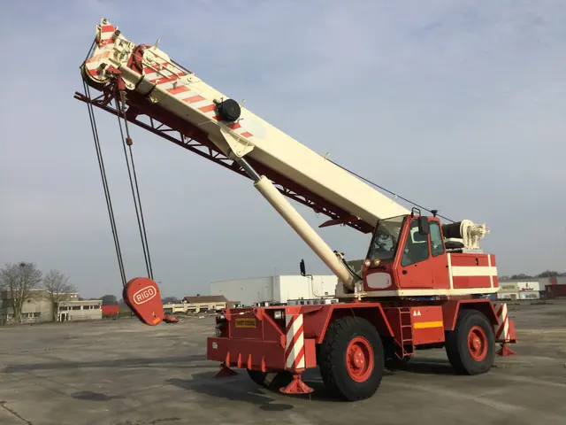 RIGO RT 400 (4x4x4)