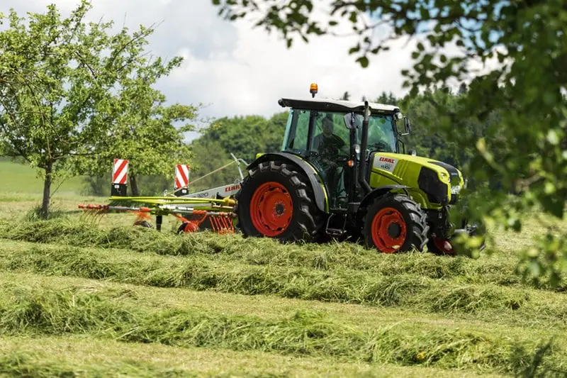 Claas Elios 240