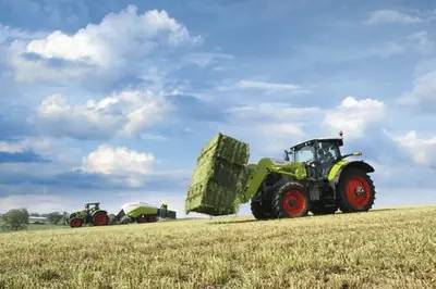 Claas Axion 880