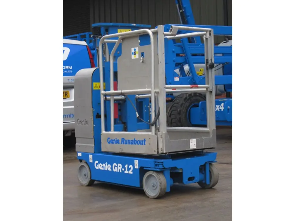 Genie GR-12 Runabout