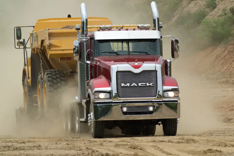 Mack TITAN Day Cab ISX 550 8x6 thumbnail 15