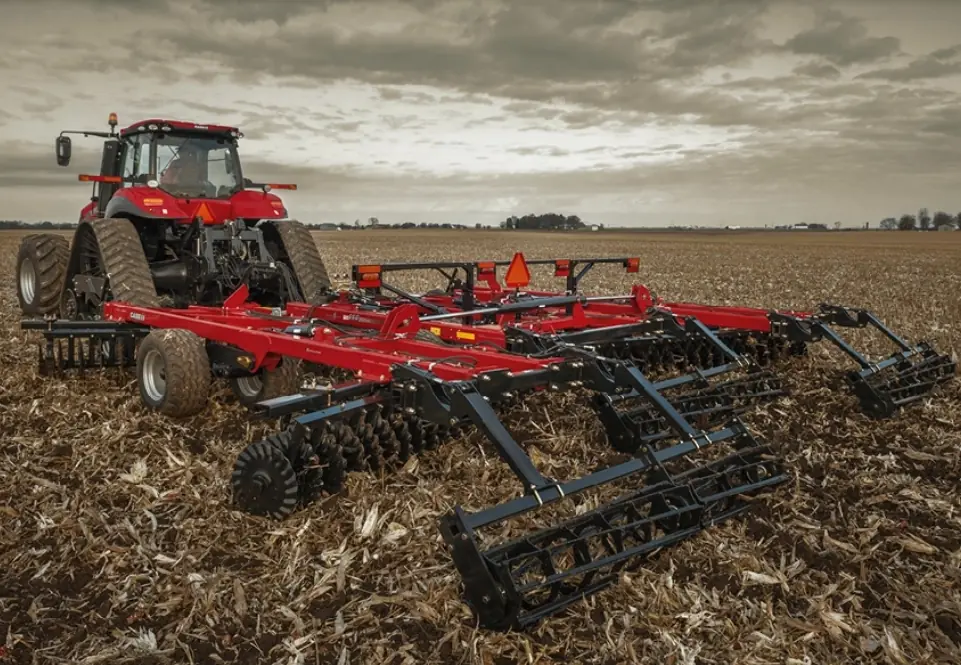 Case IH True-Tandem 335 Barracuda 28