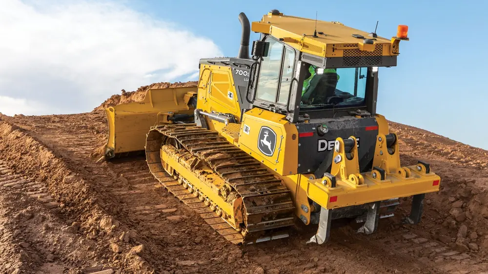 John Deere Construction 700L